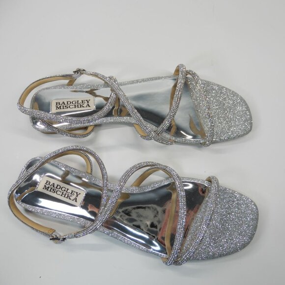 Badgley Mischka Ivie Strappy Flat Sandals Size 8 Silver Rhinestone Embellished - Picture 6 of 12